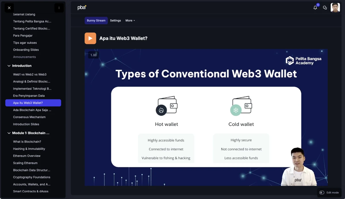 Cuplikan LMS PBA Labs: pelajaran tentang hot wallet dan cold wallet, dengan daftar materi di sebelah kiri.