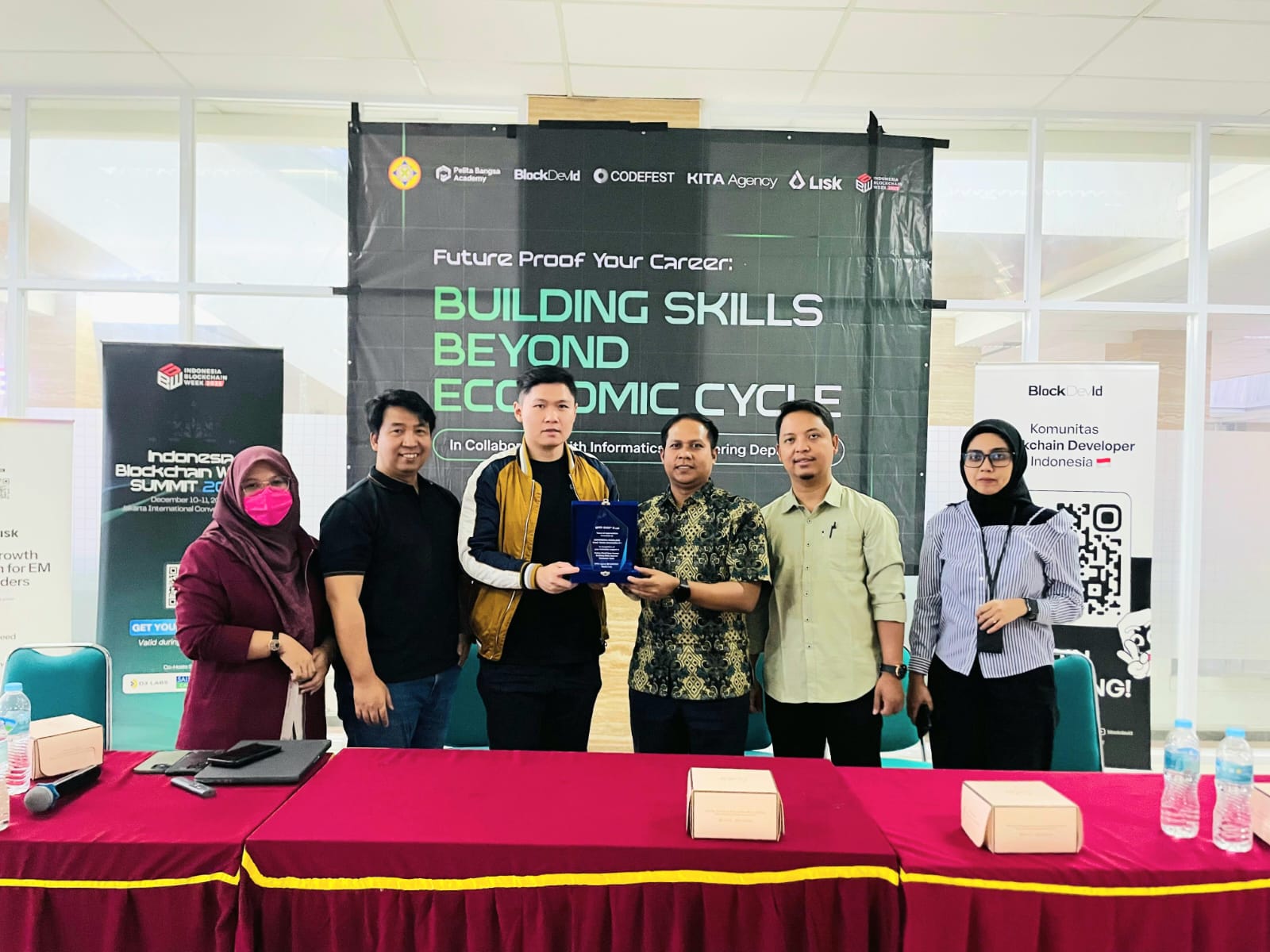Dokumentasi acara Building Skills Beyond Economic Cycle di Universitas Pamulang.